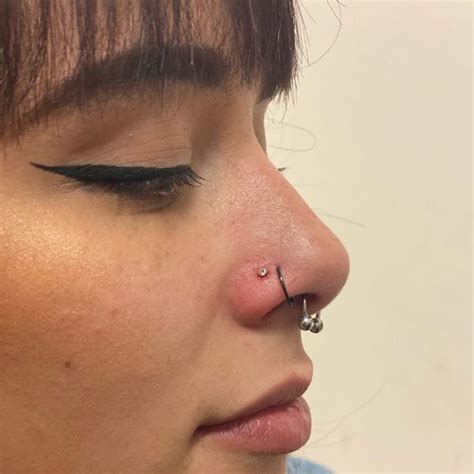 Double Nose Piercing [50 Ideas] And Complete Guide