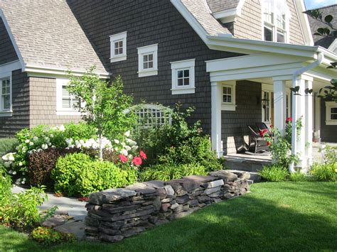 landscaping ideas  front  house  porch