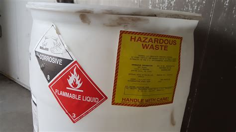 marking  labeling  hazardous waste accumulation units