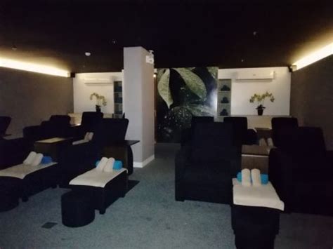 bluewater day spa franchise market philippines