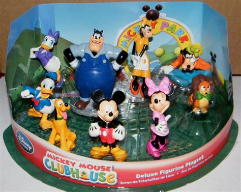 mickey mouse clubhouse deluxe figure set disney exclusive set   fun figures  disney amazon