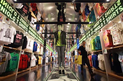 uniqlo sees room  growth      york times