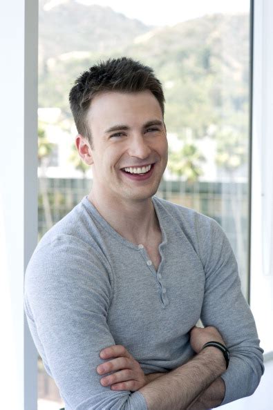 chris evans actor profile and new photos 2012 hollywood