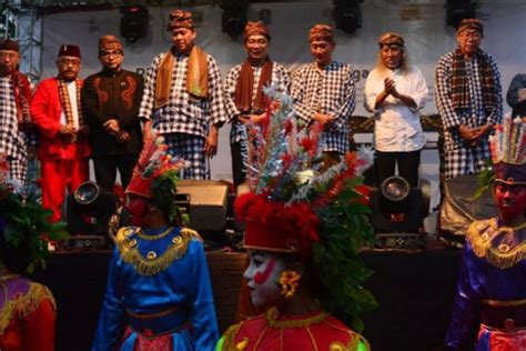 rekomendasi  wisata budaya  jawa barat dijamin edukatif