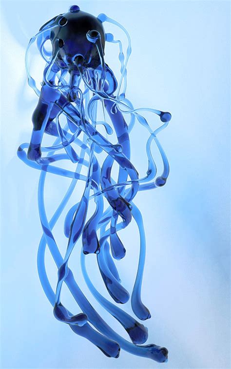 art sci glass sculpture gives a clear view on design