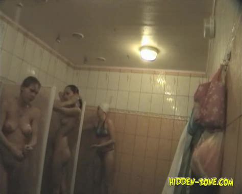 women get tits and pussies on shower cam spy video