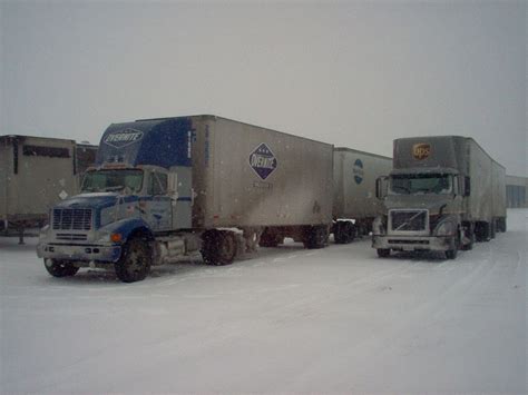 the world s best photos of overnite and truck flickr hive mind old freight trucks trucks