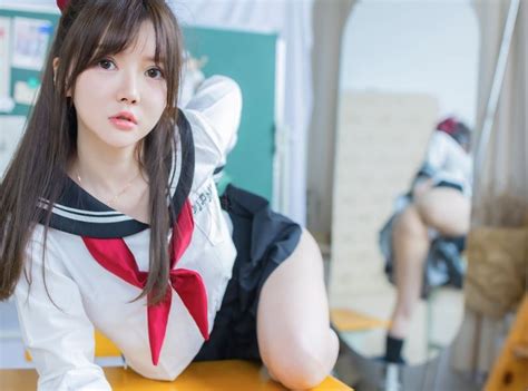 Lộ ảnh Nữ Sinh Nhật Bổn Thủ Dâm Cực Khoái Ngay Lớp Học Hot Sex Picture