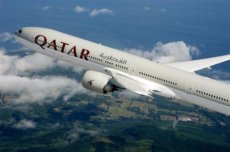 qatar airways named  economy long haul experience aviationbe