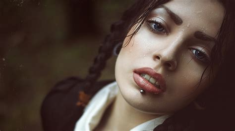women model face brunette blue eyes piercing wallpaper no 127831 wallhaven cc