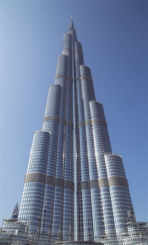 photo burj khalifa skyscraper  dubai blue burj dubai   jooinn