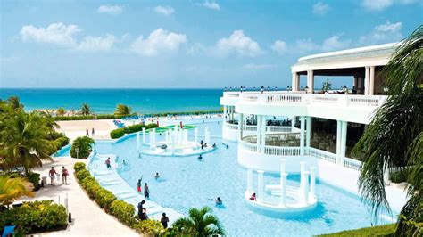 grand palladium jamaica resort  spa thomson cruises