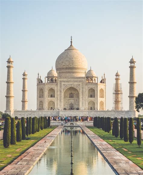 iconic historical places  india   worth visiting