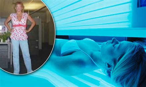 Texas Woman Rhonda Waits Found Dead In Her Home Tanning Bed Daily