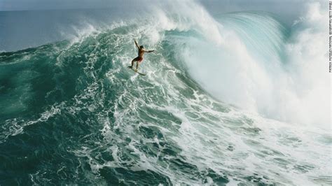 Big Wave Surfers To Miss Out On Hawaiis Biggest Swell In A Decade