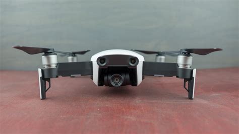 parrot anafi  dji mavic air   foldable drone   choose techradar