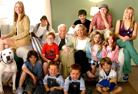 cheaper by the dozen cast reunite to recreate film s iconic scenes on