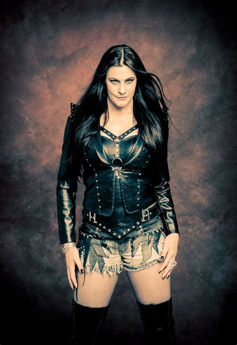 floor jansen singer  nightwish  northward  revamp    ladyladyboners