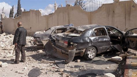 syrie alep touchee par deux attentats  la voiture piegee