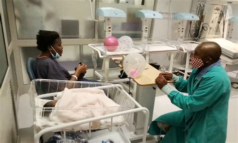 video happy tears  man proposes  netcare pholosos maternity ward