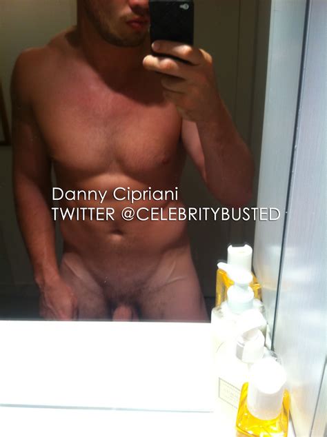 omg he s naked british rugger danny cipriani omg blog