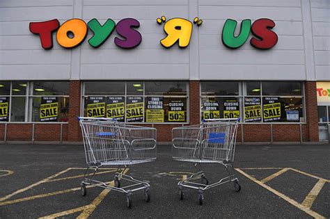 toys r us uk why is the toy retailer going into