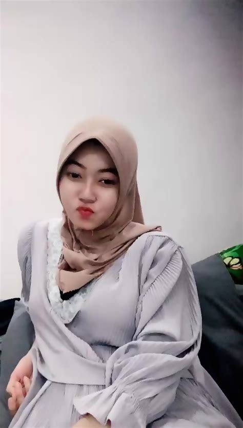 Jilbab Montoq Buka Bra Indonesia 20mnt 144 Eporner
