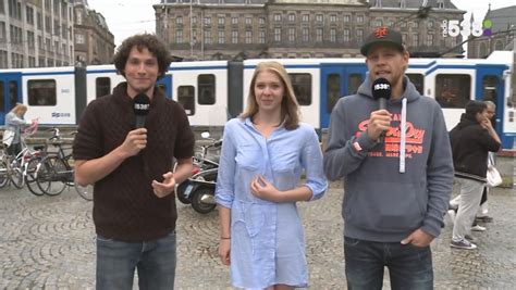 See It Dutch Woman Runs Naked In Amsterdam For Radio Stunt Ny Daily News