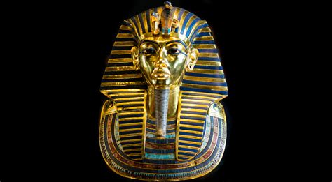 scans show hidden chambers in king tut s tomb possible resting place