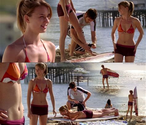 naked emily vancamp in brothers and sisters