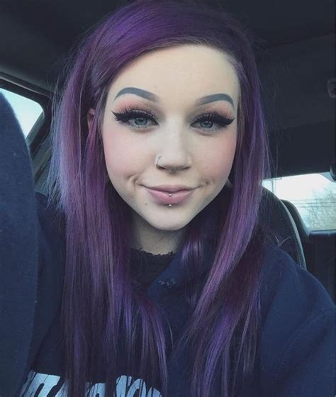 rezultat slika za dark purple hair freckles hair makeup pinterest dark purple hair