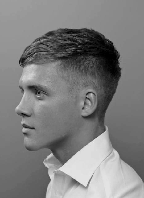40 Men S Haircuts For Straight Hair Masculine Hairstyle