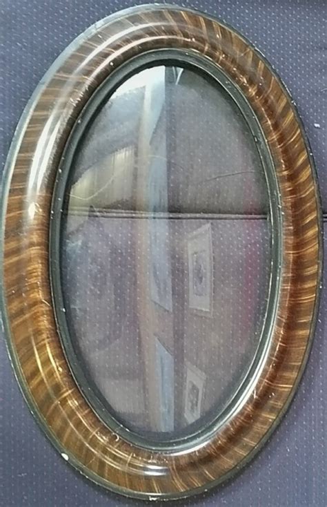 Frames Vintage Oval Bubble Glass Photo Frame Was Listed For R550 00