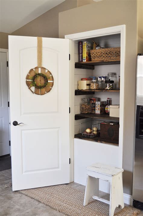 Farmhouse Pantry Makeover Little Glass Jar