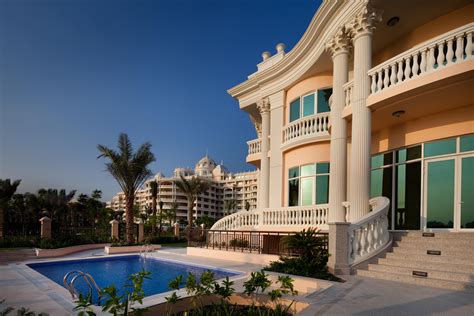 luxury villas  dubai    stayed  top dreamer