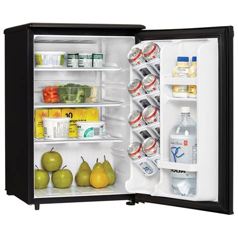 danby darabdd compact refrigerator  cu ft black beveragefactorycom