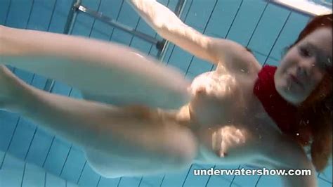 Redhead Mia Stripping Underwater Xnxx