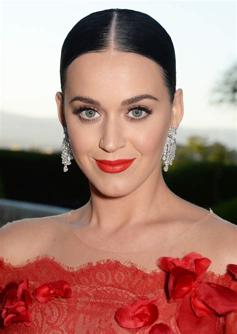 Katy Perry S Hair And Makeup Evolution From Teen Dream To