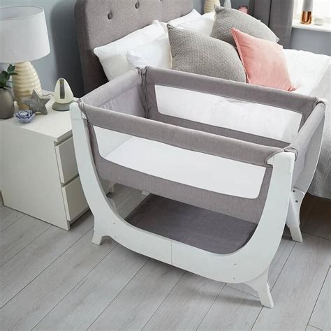 shnuggle air bedside crib reviews   baby