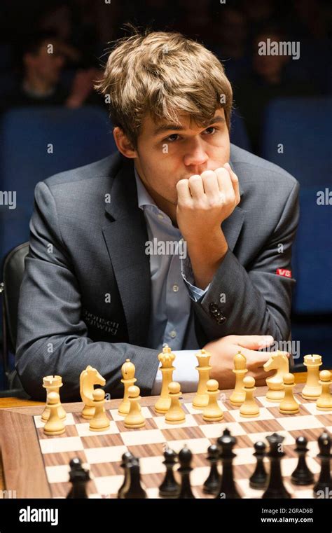 sven magnus oen carlsen  res stock photography  images alamy