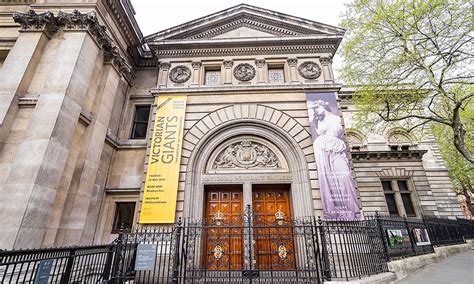 national portrait gallery declines  sackler gift  anti