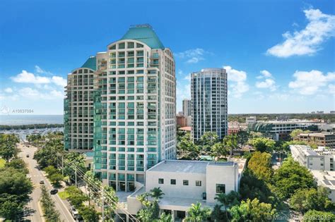 ritz carlton coconut grove unit  condo  rent  coconut grove