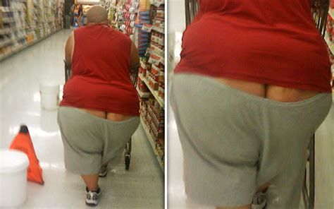 welcome to mc scooby blog 17 disgusting walmart butt cracks