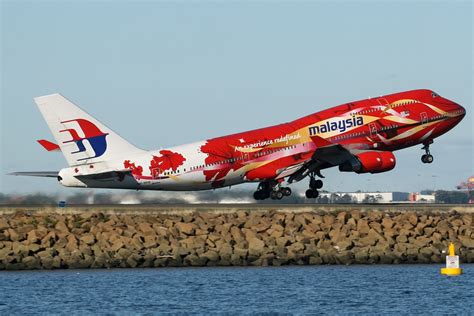 filemalaysia airlines boeing   hibiscus syd montyjpg wikimedia commons