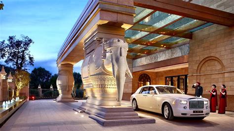 luxurious hotel  delhi    stay  fancy dfordelhi