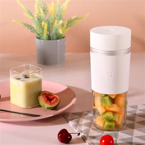 xiaomi mijia ml mini juice blenders small portable usb  charging juicer fruit cup food