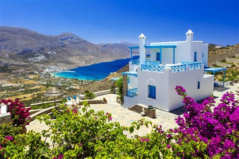 mykonos  santorini secluded greek islands  tourists