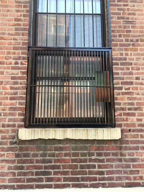 fdny approved fire escape window gates  paragon security locksmith nyc