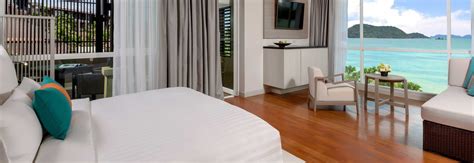deluxe suite accommodation pullman phuket panwa beach