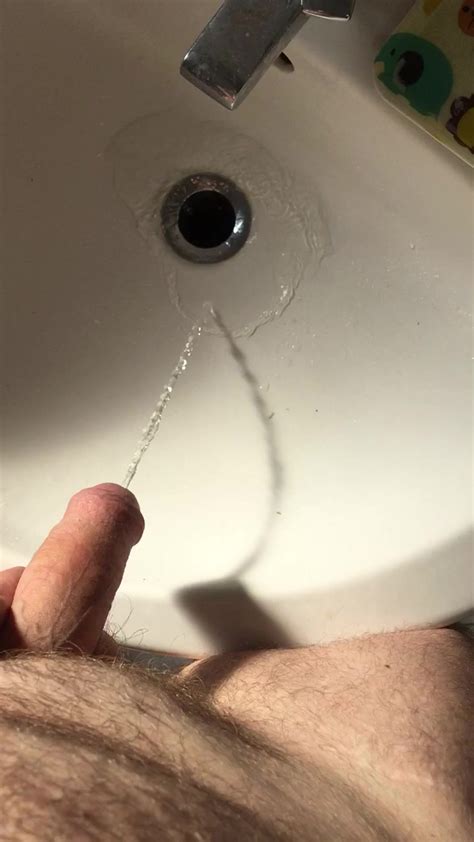 Fat Uncut Bear Cock Pissing Into Sink